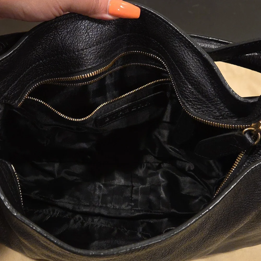 Burberry Black Leather Shoulder Bag with Gold Hardware - Picture 6 of 10